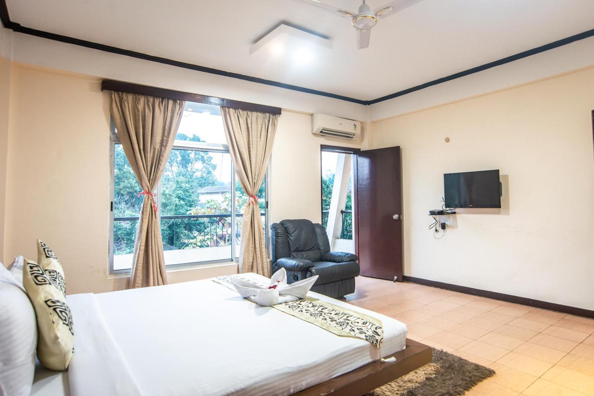 Polo Tura Hotel Luaran gambar