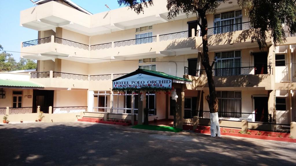 Polo Tura Hotel Luaran gambar