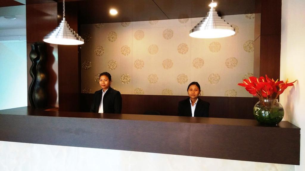 Polo Tura Hotel Luaran gambar